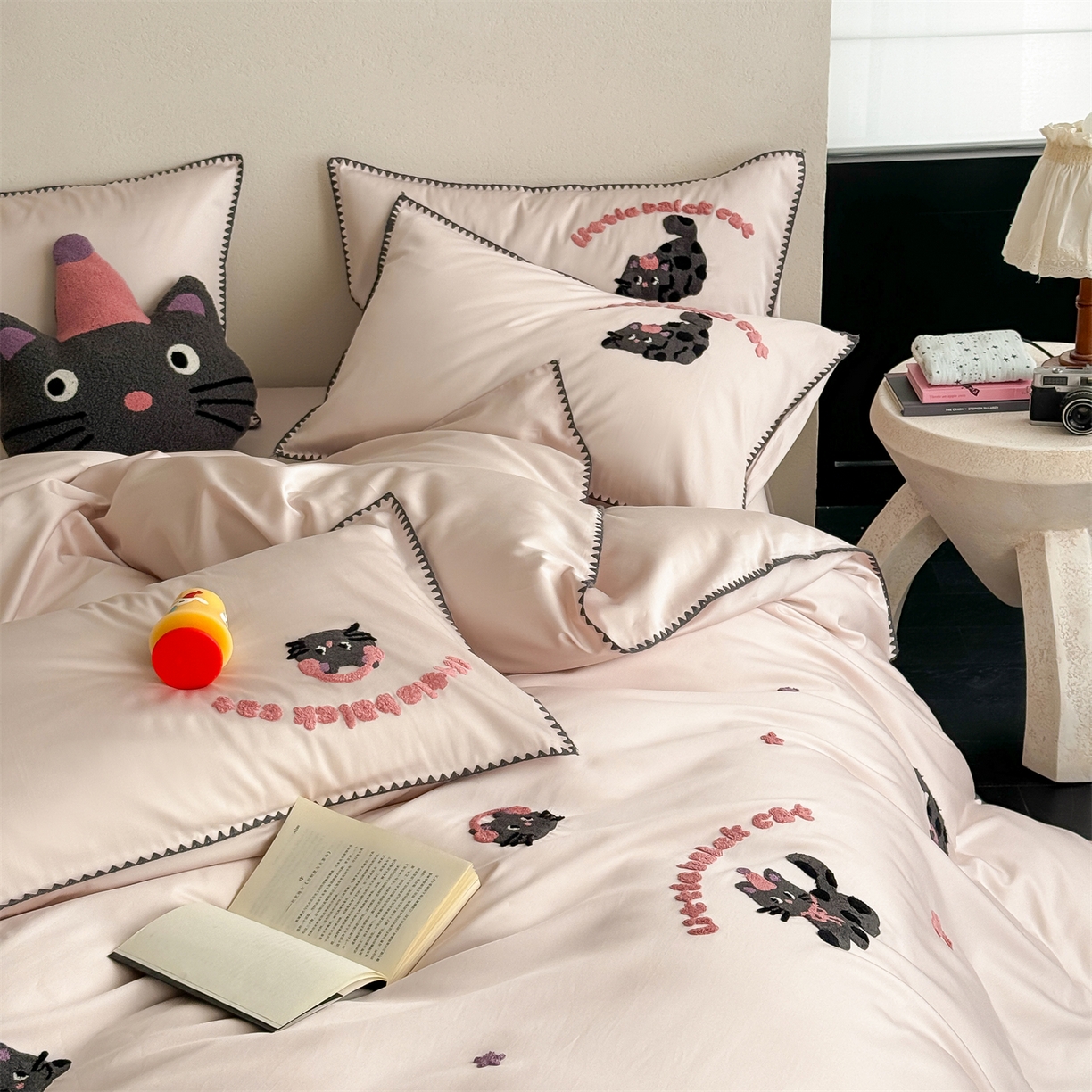 91家纺网 家纺一手货源 找家纺 （总）FORTWO家纺原创设计（FOR TWO家纺） 2026新款天丝卡通毛巾绣四件套