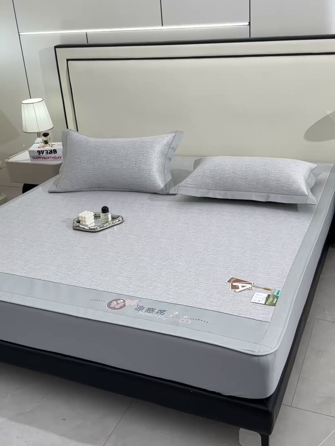 91家纺网 家纺一手货源 找家纺 小牛席业 2026新款小清新凉感冰丝席席子凉席-床笠款 灰色