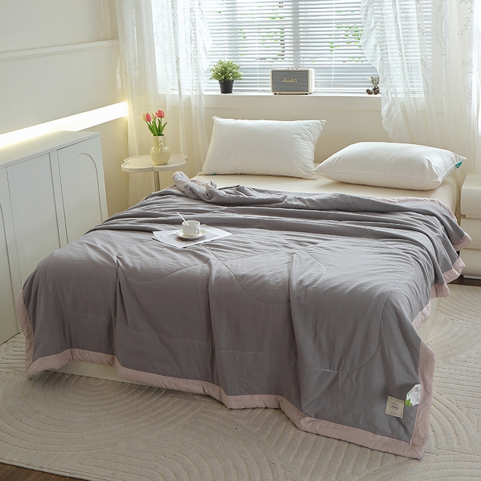 91家纺网 家纺一手货源 找家纺 六合家纺 2026春夏新款纯色水洗棉夏被夏凉被空调被 绅士灰