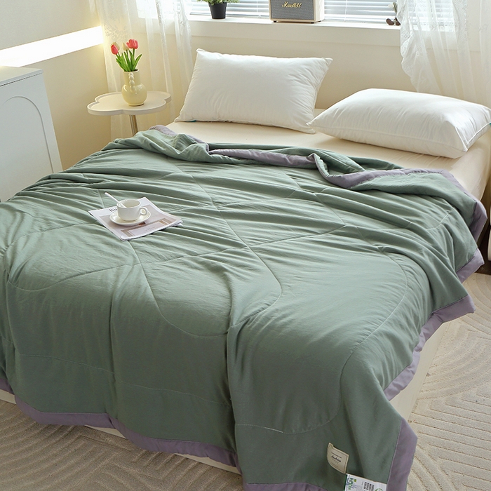 91家纺网 家纺一手货源 找家纺 六合家纺 2026春夏新款纯色水洗棉夏被夏凉被空调被 橄榄绿