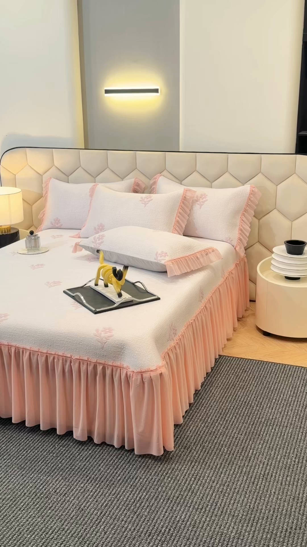 91家纺网 家纺一手货源 找家纺 （总）六合家纺 2026春夏新款A类凉感高分子床裙款凉席三件套-云絮茉香