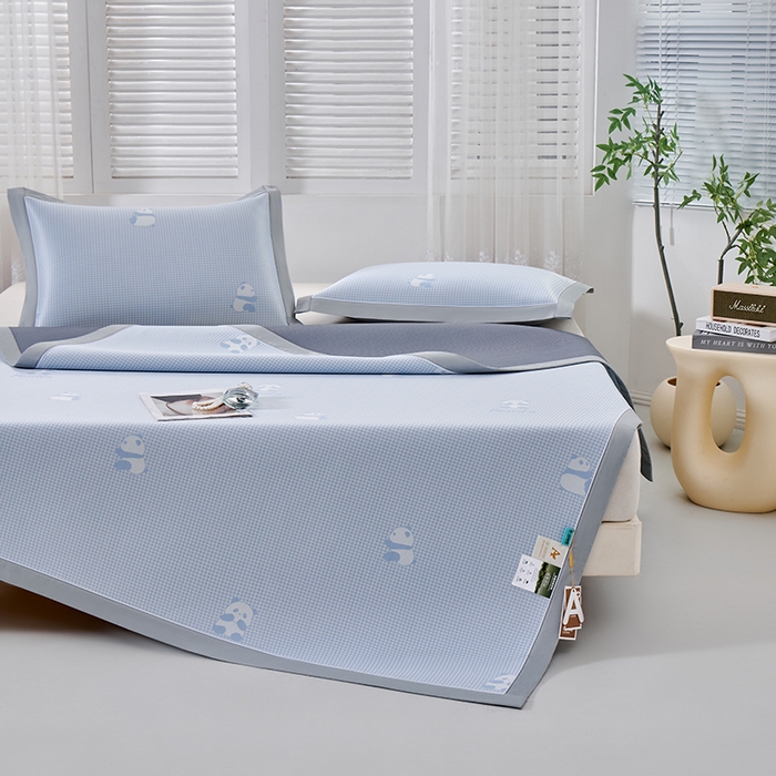 91家纺网 家纺一手货源 找家纺 小牛席业 2026新款熊猫格纹提花冰丝席席子凉席 蓝色