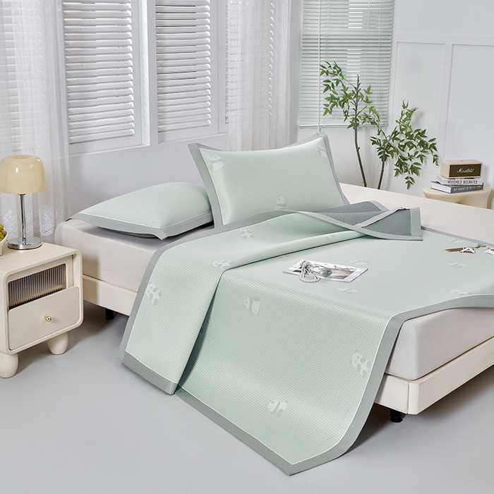 91家纺网 家纺一手货源 找家纺 小牛席业 2026新款熊猫格纹提花冰丝席席子凉席 抹茶