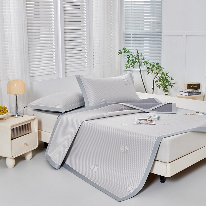 91家纺网 家纺一手货源 找家纺 小牛席业 2026新款熊猫格纹提花冰丝席席子凉席 香槟