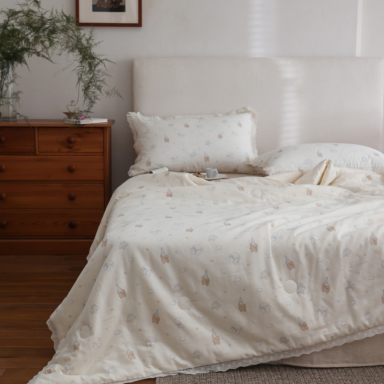 91家纺网 家纺一手货源 找家纺 万盛家纺 2026新款全棉双层纱花边印花夏被空调被夏凉被 小吉象