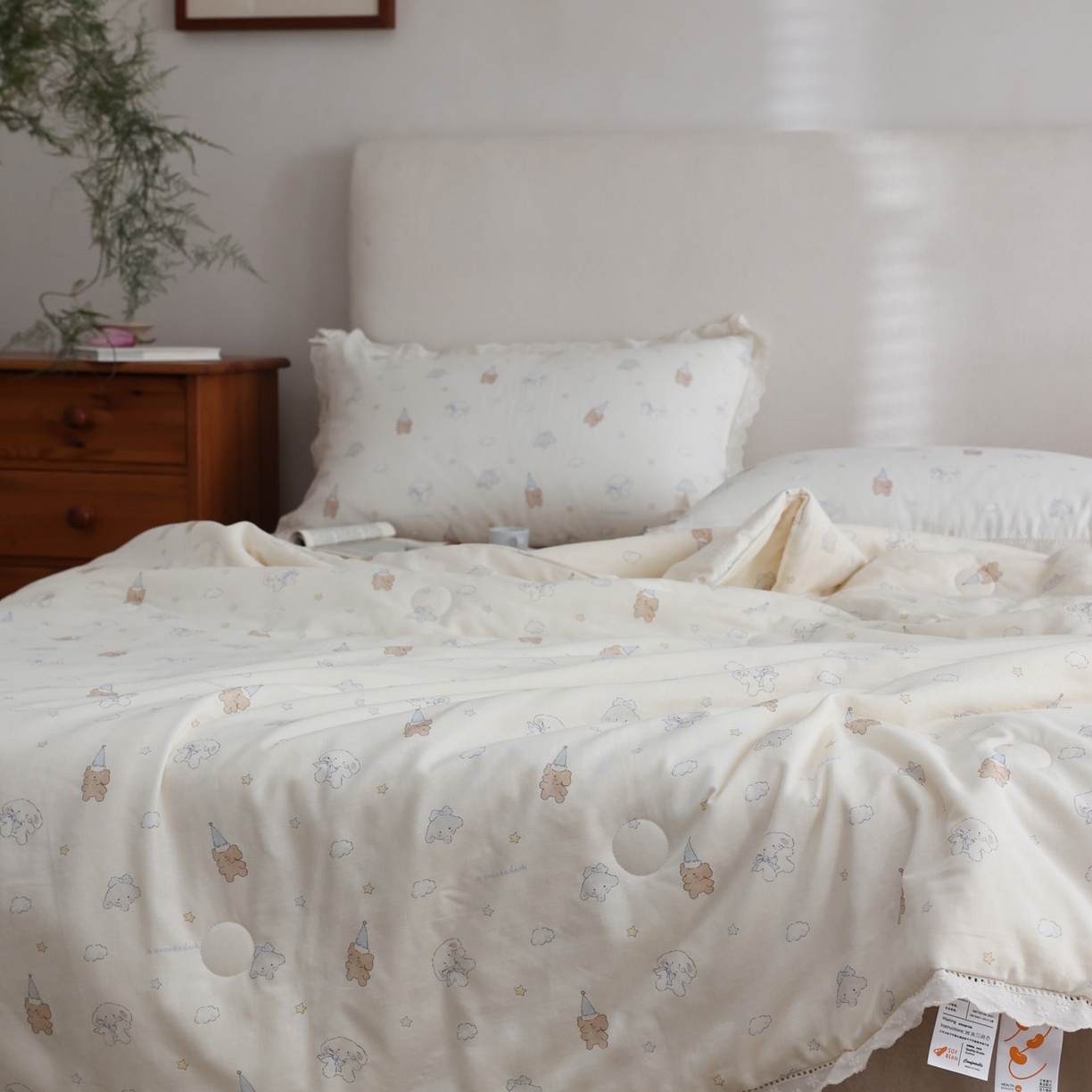 91家纺网 家纺一手货源 找家纺 万盛家纺 2026新款全棉双层纱花边印花夏被空调被夏凉被 小吉象