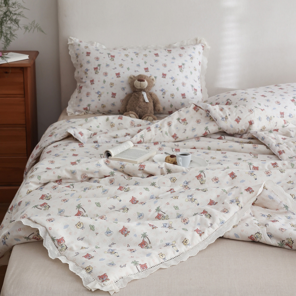 91家纺网 家纺一手货源 找家纺 万盛家纺 2026新款全棉双层纱花边印花夏被空调被夏凉被 动物城