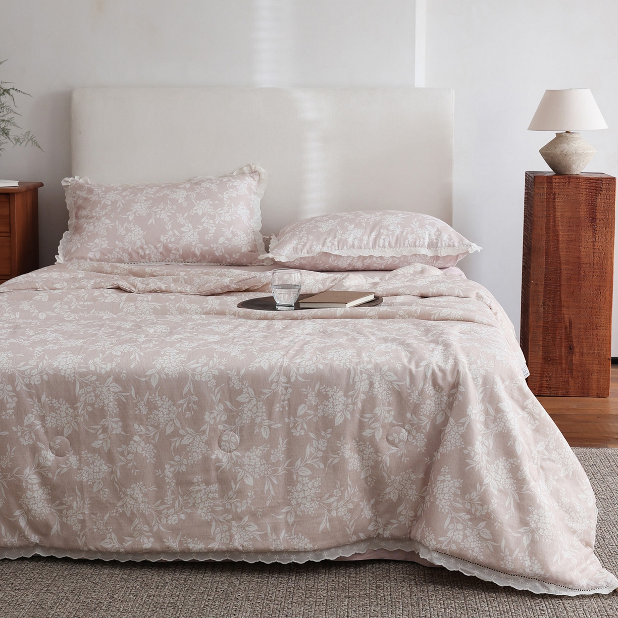 91家纺网 家纺一手货源 找家纺 万盛家纺 2026新款全棉双层纱花边印花夏被空调被夏凉被 简悦