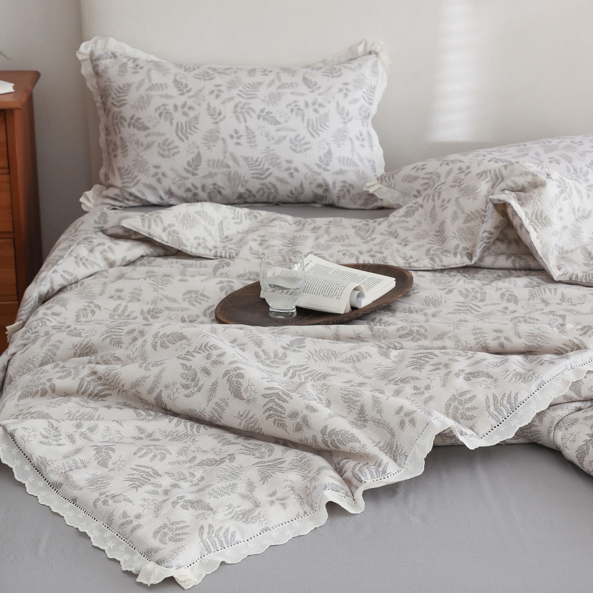 91家纺网 家纺一手货源 找家纺 万盛家纺 2026新款全棉双层纱花边印花夏被空调被夏凉被 莫里