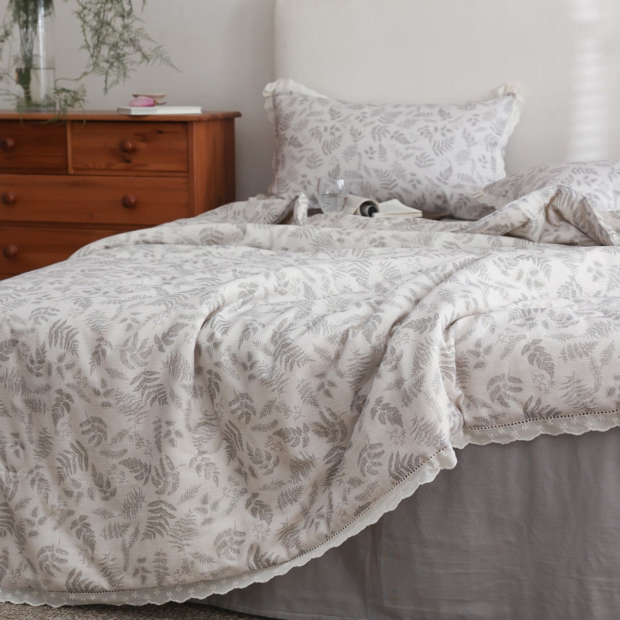 91家纺网 家纺一手货源 找家纺 万盛家纺 2026新款全棉双层纱花边印花夏被空调被夏凉被 莫里