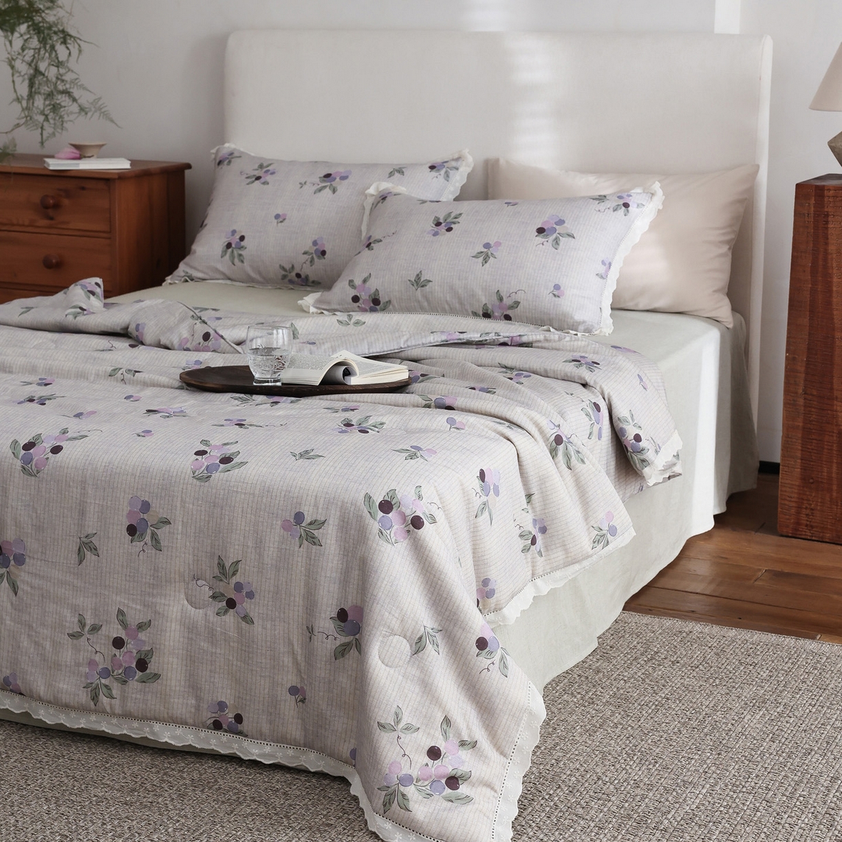 91家纺网 家纺一手货源 找家纺 万盛家纺 2026新款全棉双层纱花边印花夏被空调被夏凉被 铃兰