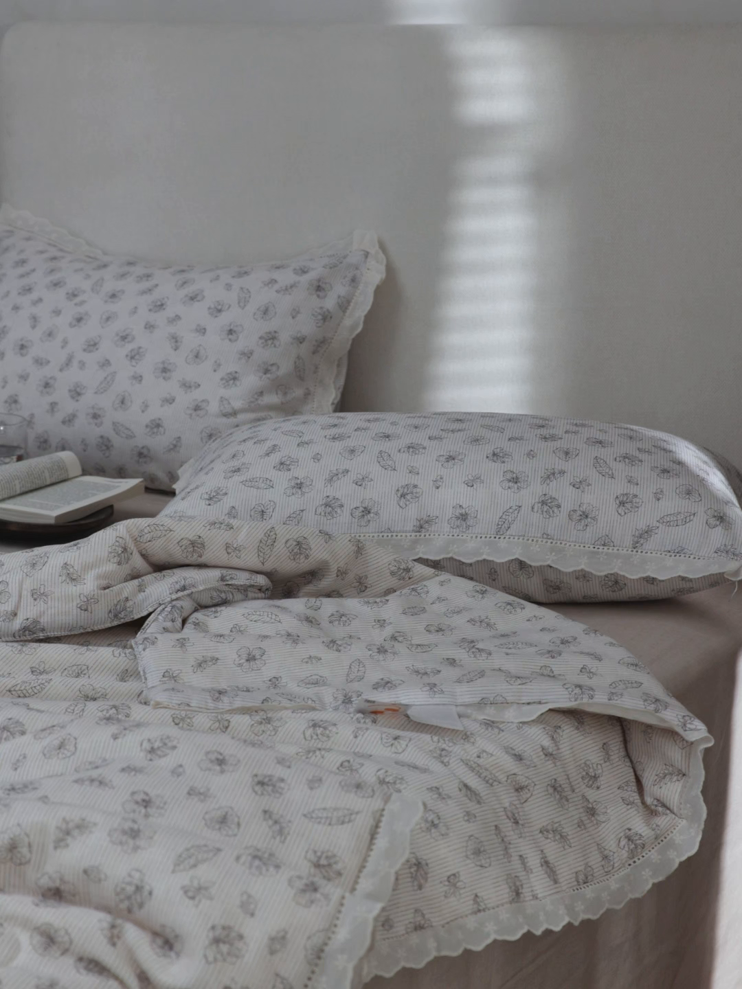 91家纺网 家纺一手货源 找家纺 万盛家纺 2026新款全棉双层纱花边印花夏被空调被夏凉被 素颜