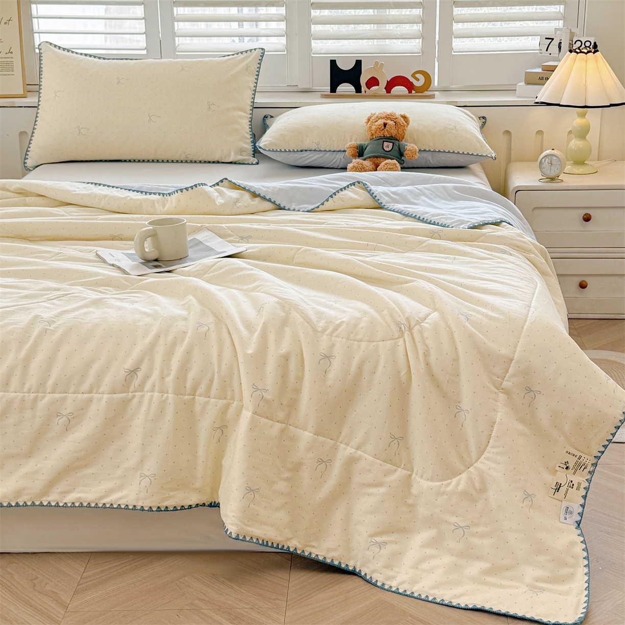 91家纺网 家纺一手货源 找家纺 犇牛仓储供应链 2026春夏新款全棉印花新疆棉花夏被夏凉被空调被 波点蝴蝶结