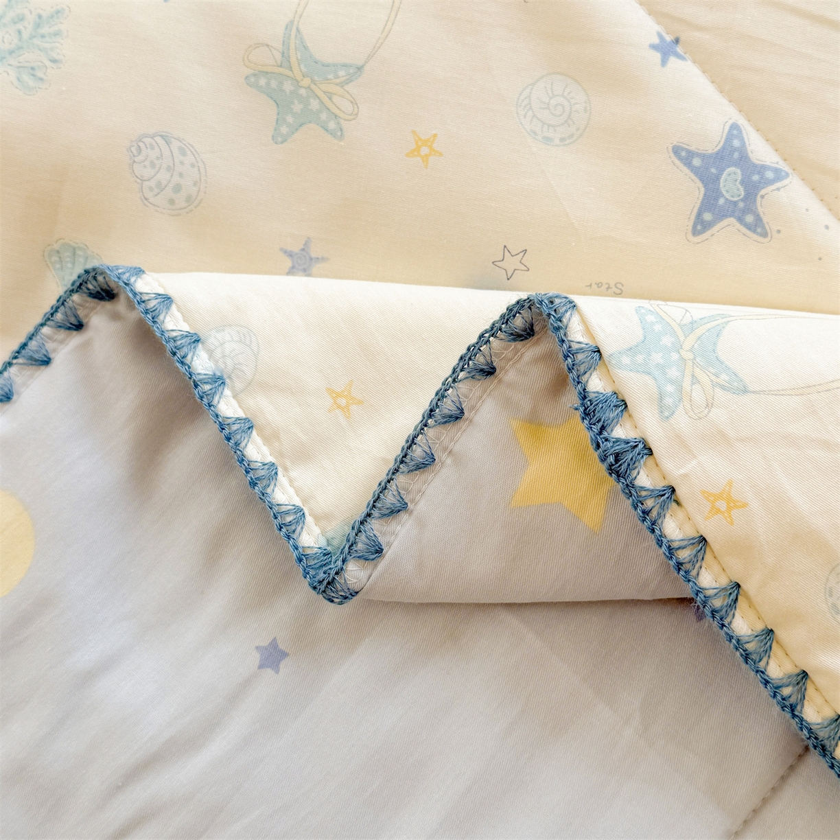 91家纺网 家纺一手货源 找家纺 犇牛仓储供应链 2026春夏新款全棉印花新疆棉花夏被夏凉被空调被 快乐海滩