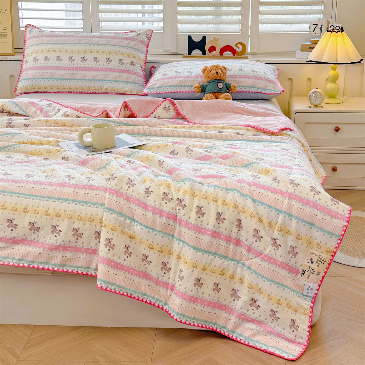 91家纺网 家纺一手货源 找家纺 犇牛仓储供应链 2026春夏新款全棉印花新疆棉花夏被夏凉被空调被 多彩乐园