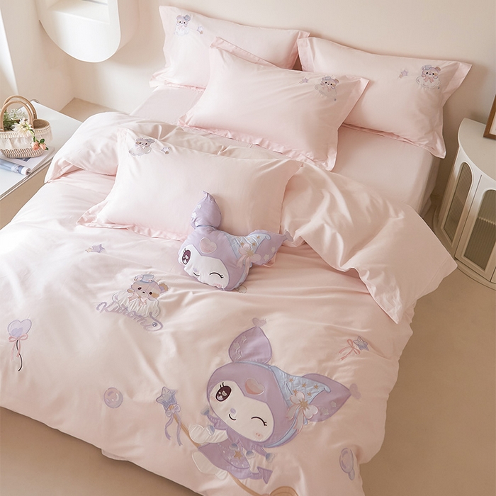 91家纺网 家纺一手货源 找家纺 金绣美居 2026春夏新款全棉纯棉贴布绣四件套-小库米 小库米-甜酷粉