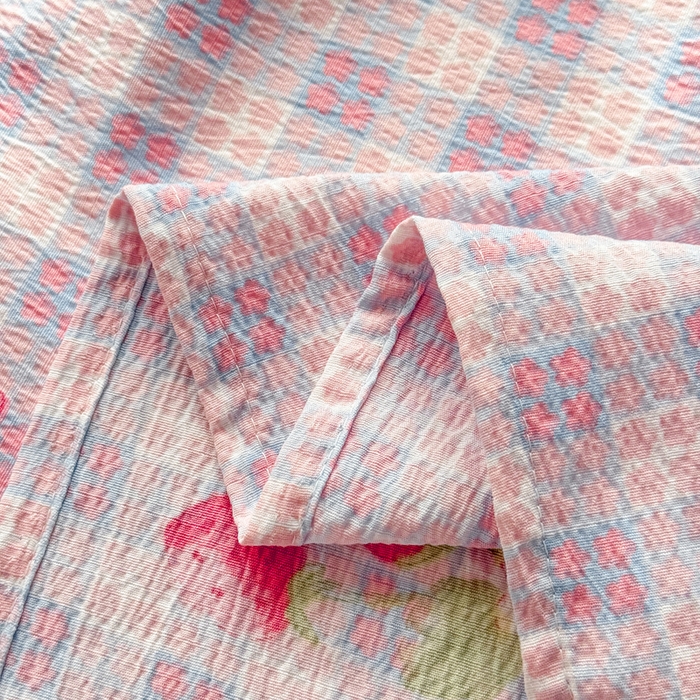 91家纺网 家纺一手货源 找家纺 丝芙妮家居 2026新款皱皱棉双层纱泡芙棉床单单床单 草莓奶昔