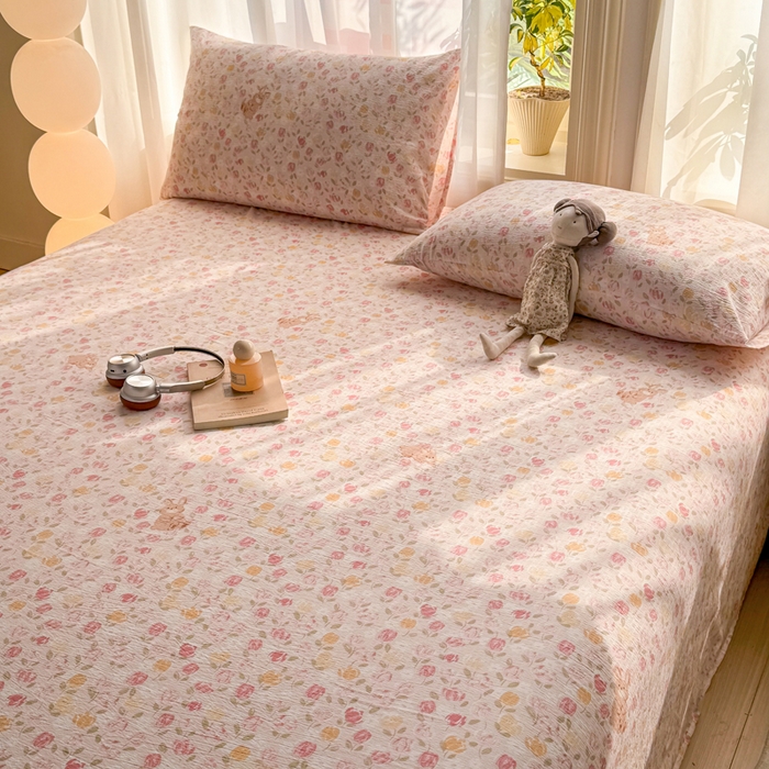 91家纺网 家纺一手货源 找家纺 丝芙妮家居 2026新款皱皱棉双层纱泡芙棉床单单床单 春之约