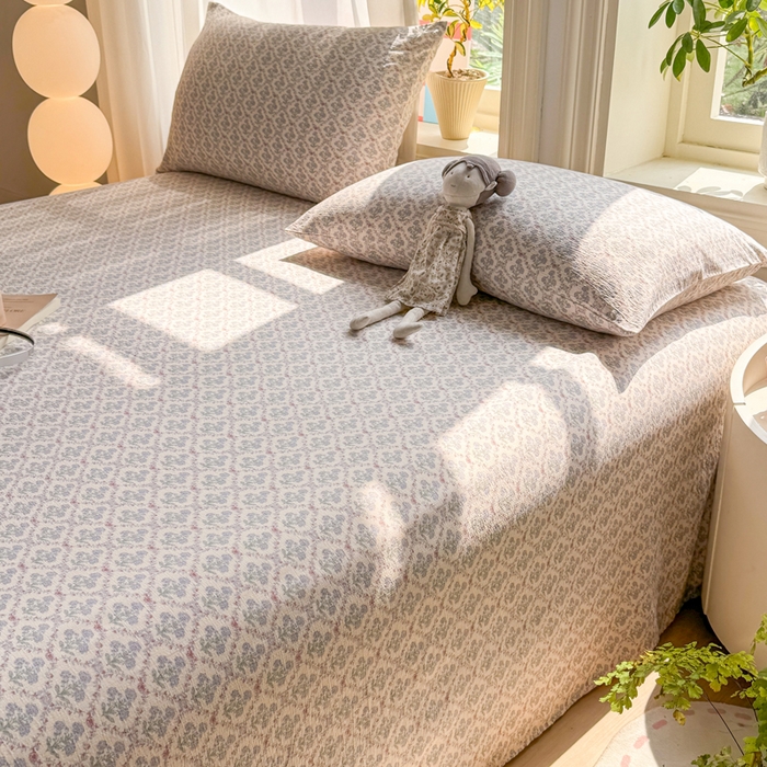 91家纺网 家纺一手货源 找家纺 丝芙妮家居 2026新款皱皱棉双层纱泡芙棉床单单床单 花清梦