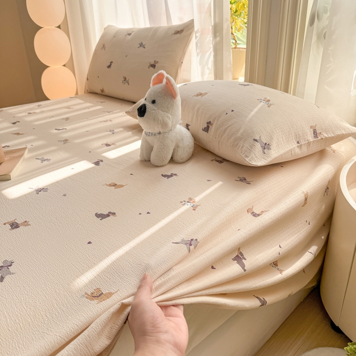 91家纺网 家纺一手货源 找家纺 丝芙妮家居 2026新款皱皱棉双层纱泡芙棉床单单床单 假日小狗