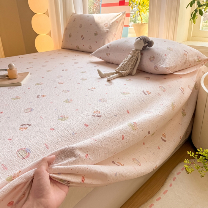 91家纺网 家纺一手货源 找家纺 丝芙妮家居 2026新款皱皱棉双层纱泡芙棉床单单床单 莓果冰淇淋