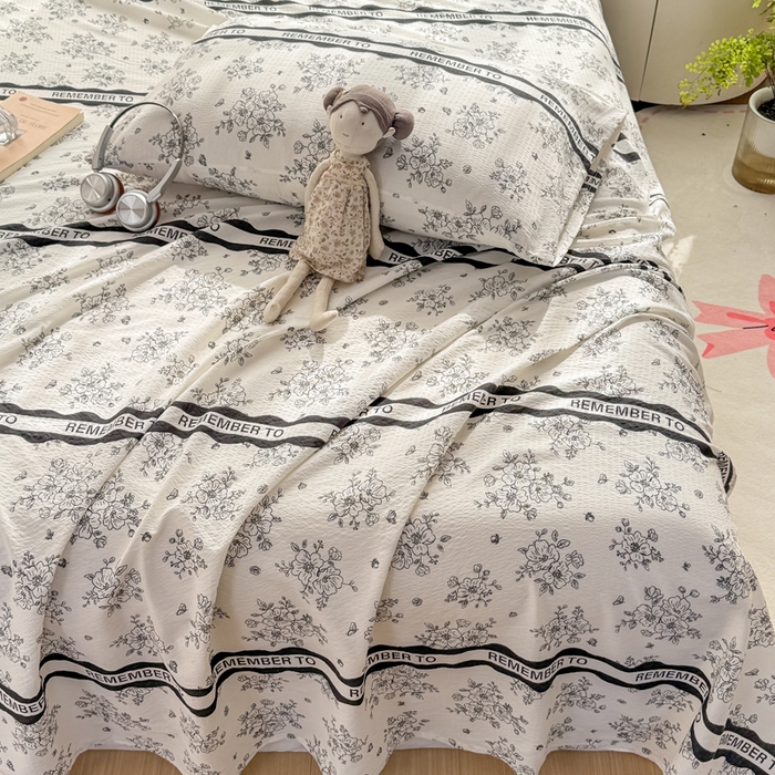 91家纺网 家纺一手货源 找家纺 丝芙妮家居 2026新款皱皱棉双层纱泡芙棉床单单床单 素描花海