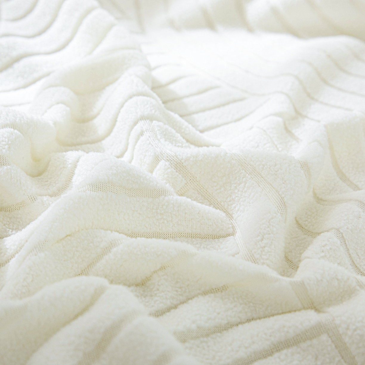 91家纺网 家纺一手货源 找家纺 沐沐家纺 2026新款外贸内销跨境电商瑞士卷沙发套 白色