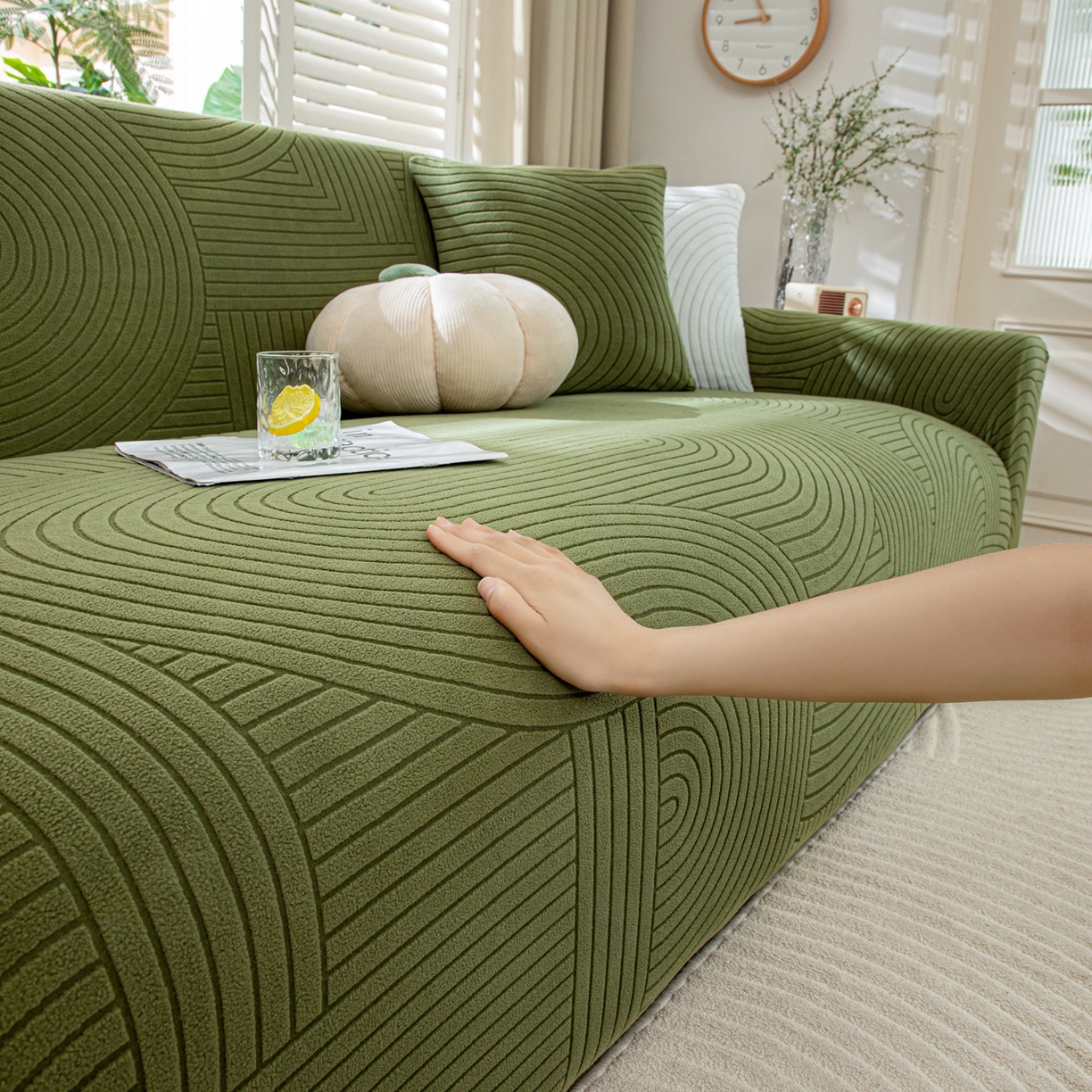 91家纺网 家纺一手货源 找家纺 沐沐家纺 2026新款外贸内销跨境电商瑞士卷沙发套 墨绿