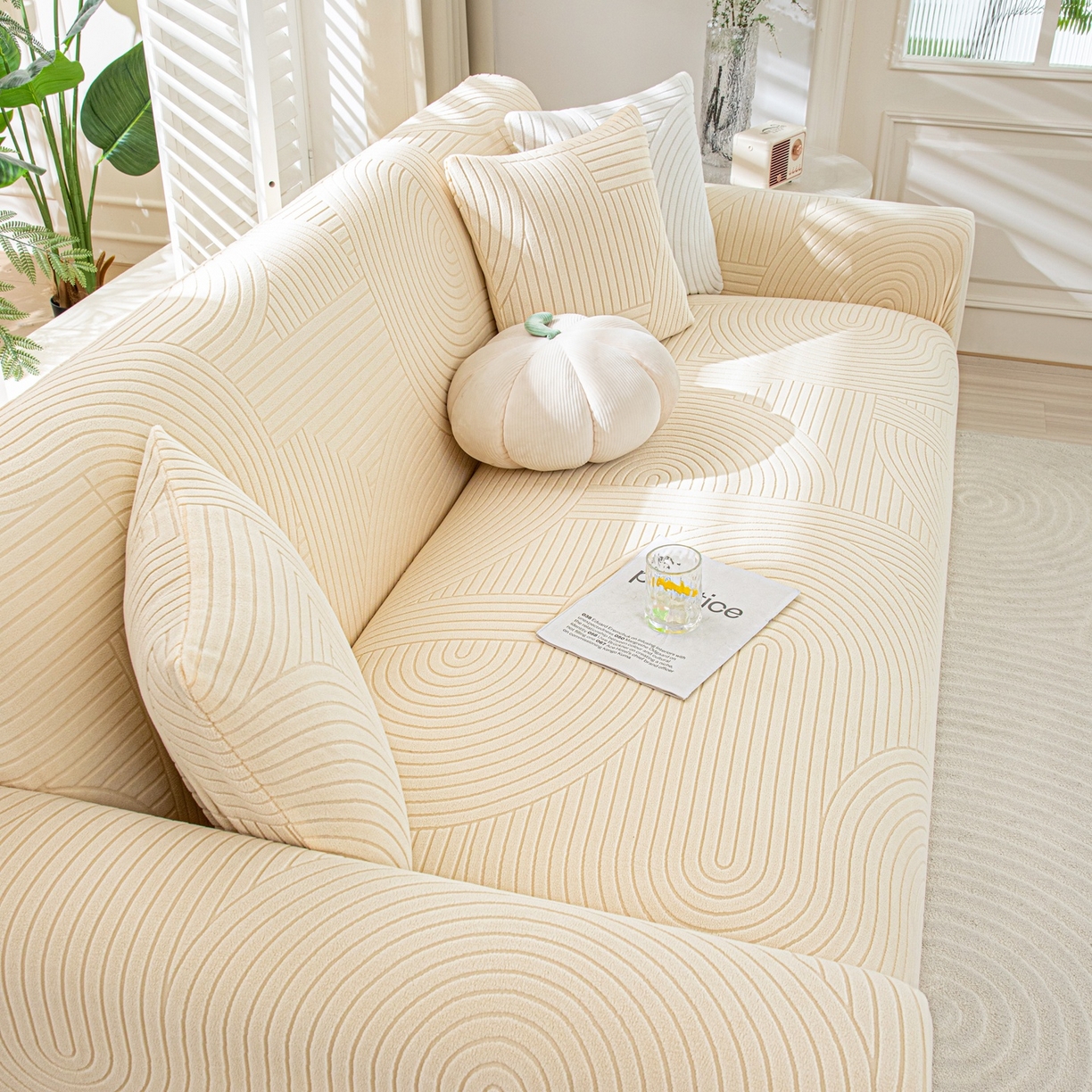 91家纺网 家纺一手货源 找家纺 沐沐家纺 2026新款外贸内销跨境电商瑞士卷沙发套 杏色