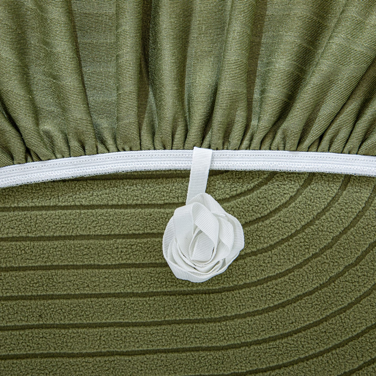 91家纺网 家纺一手货源 找家纺 沐沐家纺 2026新款外贸内销跨境电商瑞士卷沙发套 墨绿