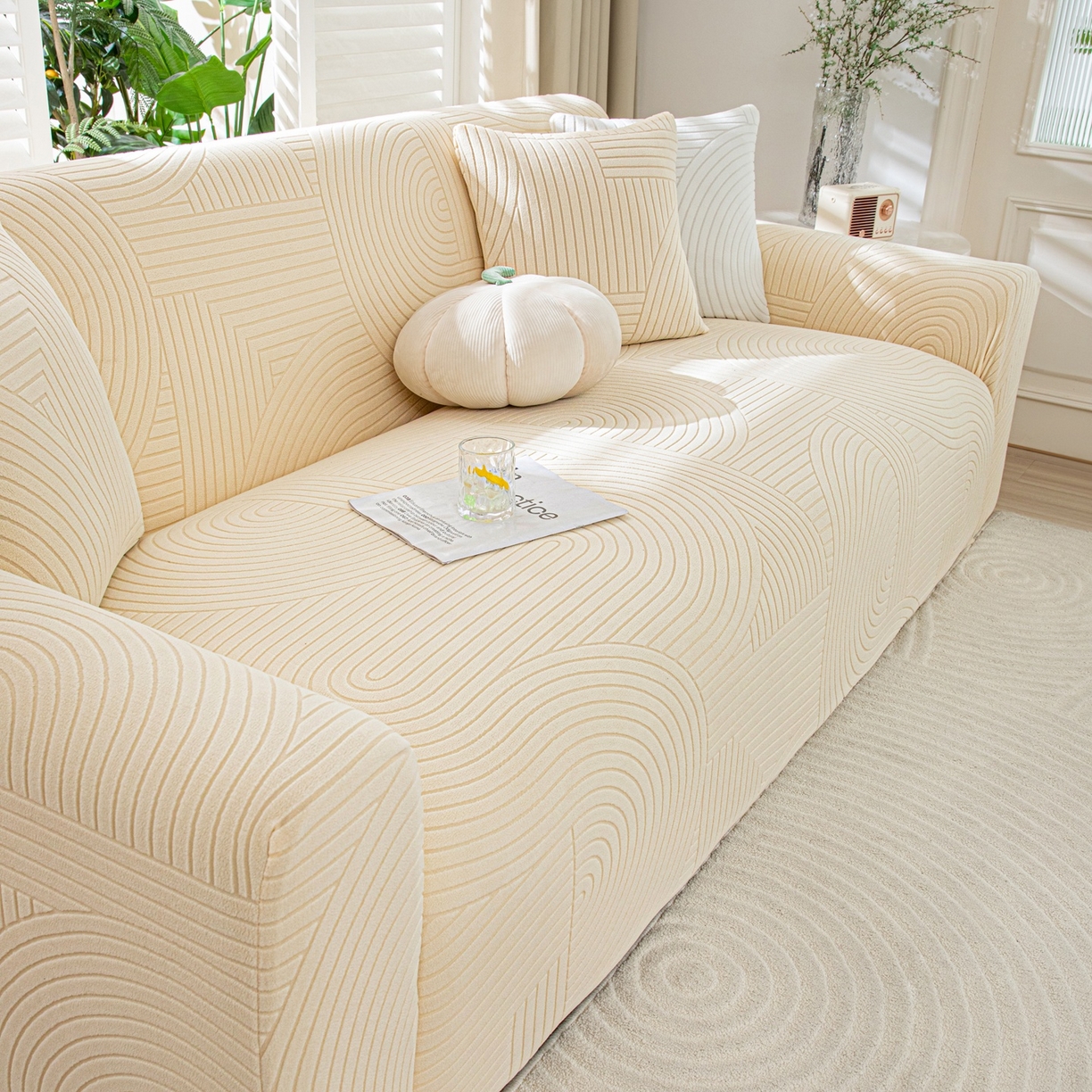 91家纺网 家纺一手货源 找家纺 沐沐家纺 2026新款外贸内销跨境电商瑞士卷沙发套 杏色