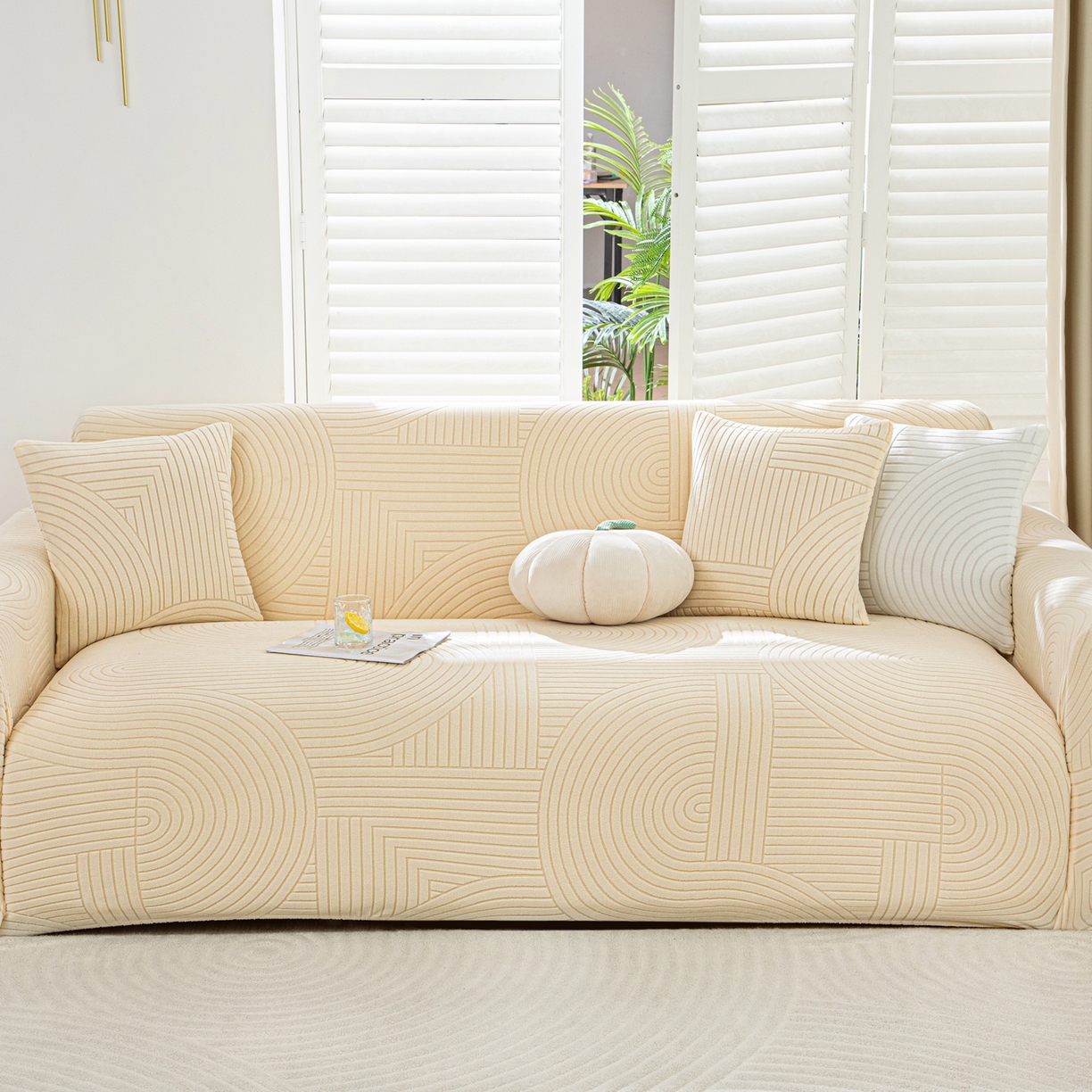 91家纺网 家纺一手货源 找家纺 沐沐家纺 2026新款外贸内销跨境电商瑞士卷沙发套 杏色