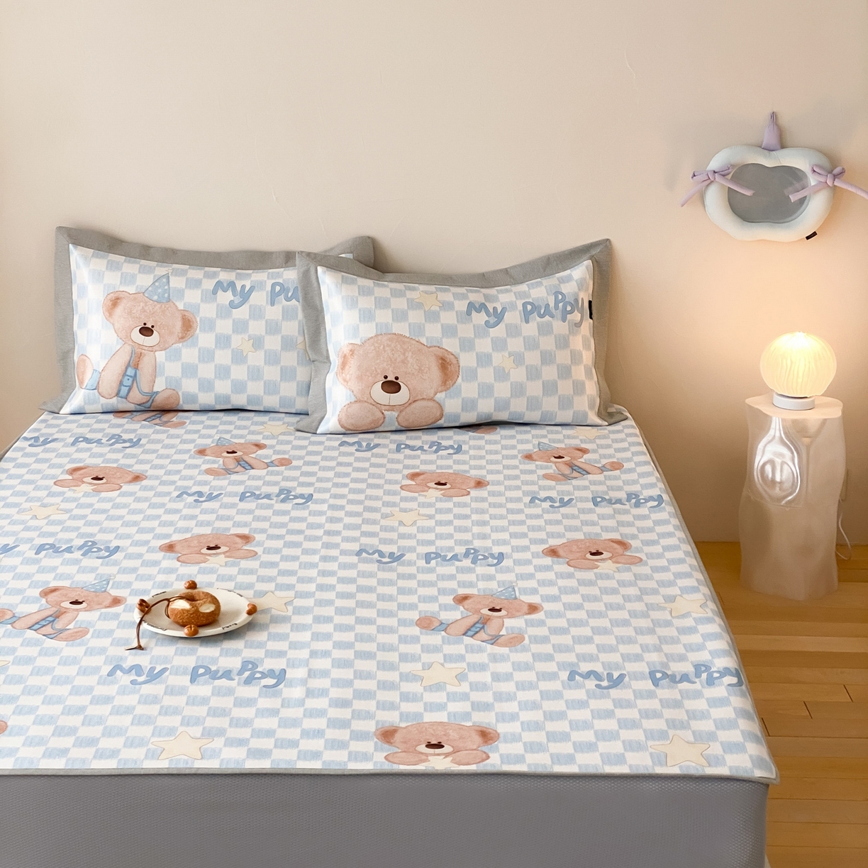 91家纺网 家纺一手货源 找家纺 三味舒屋 2026新款软萌时光系列卡通A类抗菌防螨凉感印花冰丝凉席（床笠款） 星语贝比