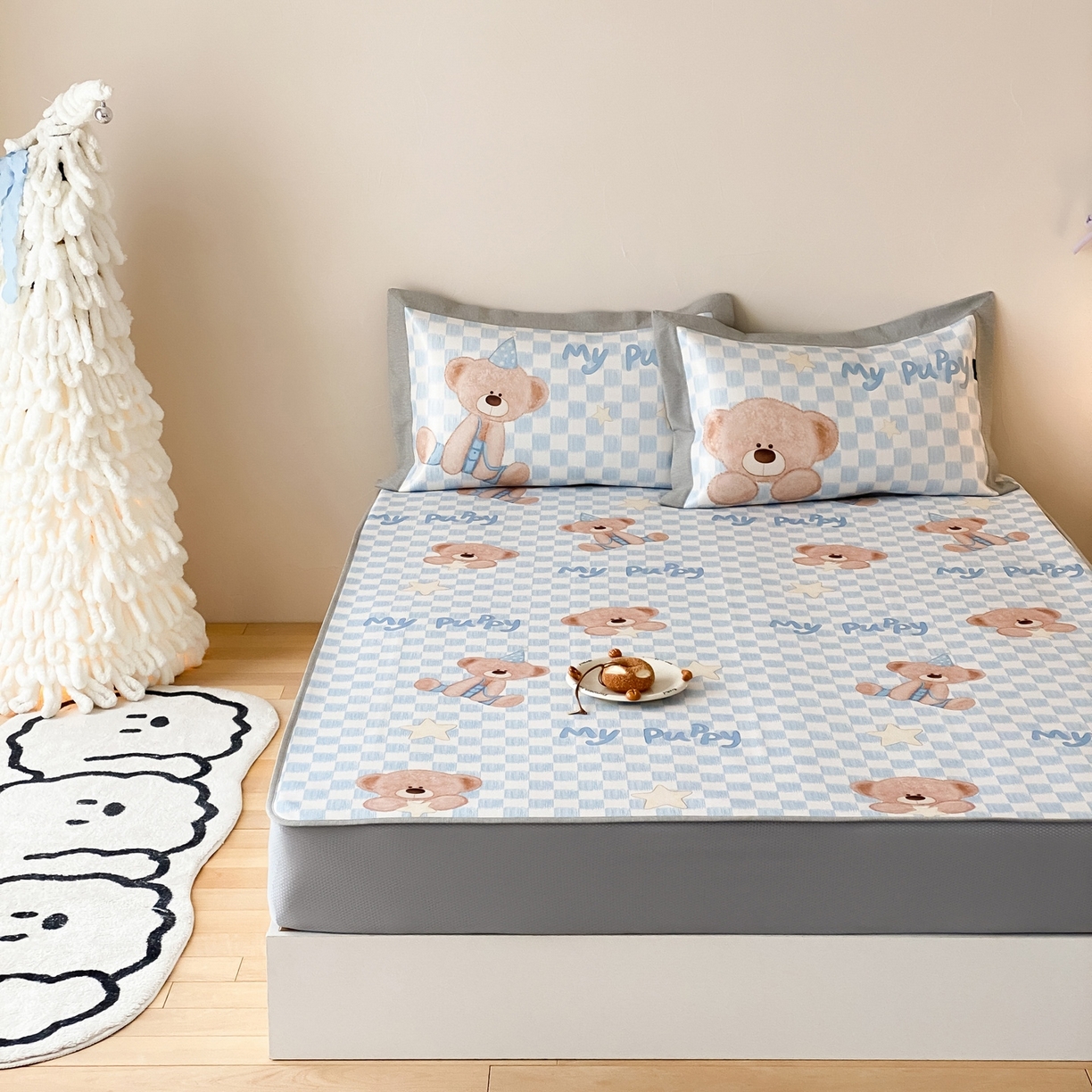 91家纺网 家纺一手货源 找家纺 三味舒屋 2026新款软萌时光系列卡通A类抗菌防螨凉感印花冰丝凉席（床笠款） 星语贝比