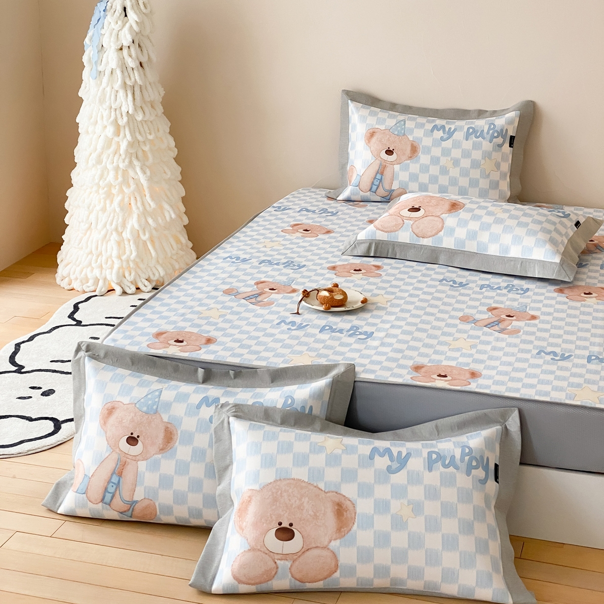 91家纺网 家纺一手货源 找家纺 三味舒屋 2026新款软萌时光系列卡通A类抗菌防螨凉感印花冰丝凉席（床笠款） 星语贝比