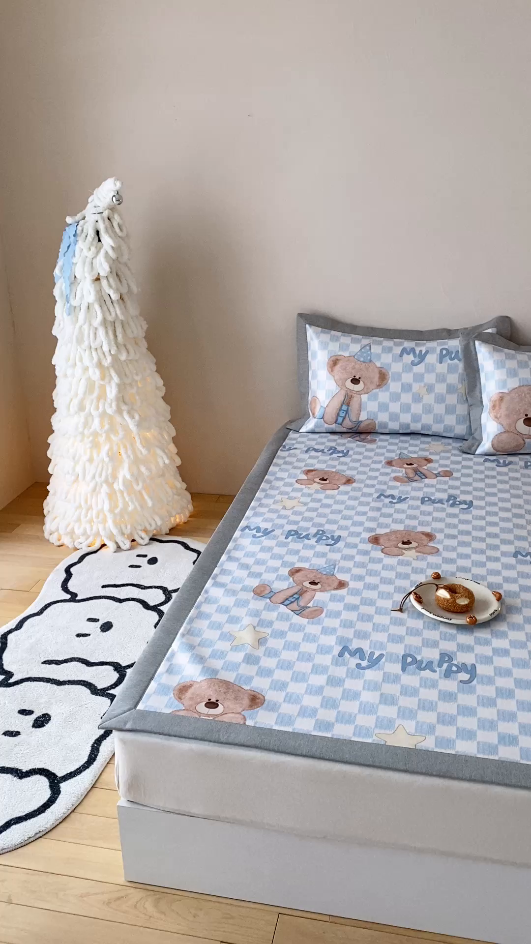 91家纺网 家纺一手货源 找家纺 三味舒屋 2026新款软萌时光系列卡通A类抗菌防螨凉感印花冰丝凉席 星语贝比