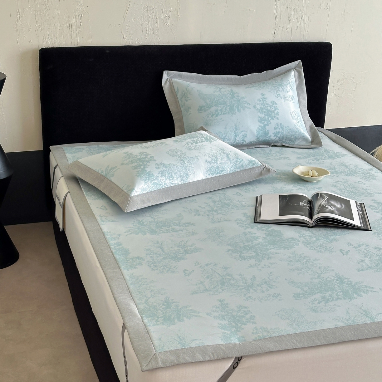 91家纺网 家纺一手货源 找家纺 （总）三味舒屋 2026新款A类抗菌防螨凉感提花冰丝凉席