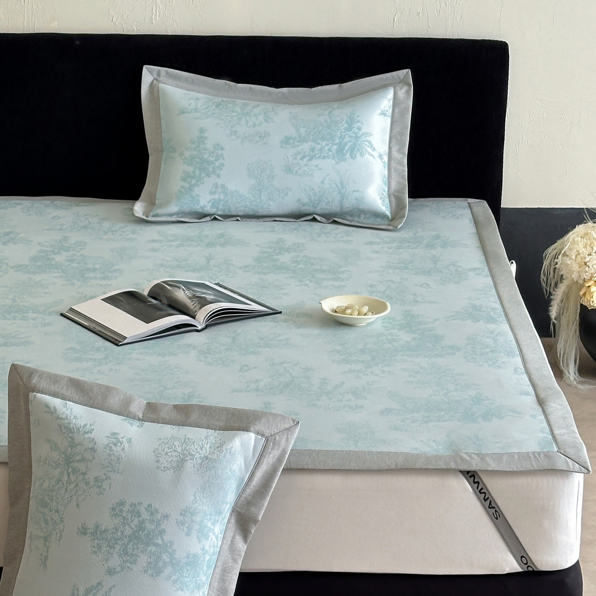 91家纺网 家纺一手货源 找家纺 三味舒屋 2026新款A类抗菌防螨凉感提花冰丝凉席 西雅图绿床席