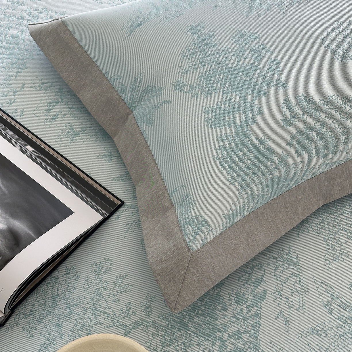 91家纺网 家纺一手货源 找家纺 三味舒屋 2026新款A类抗菌防螨凉感提花冰丝凉席 西雅图绿床席