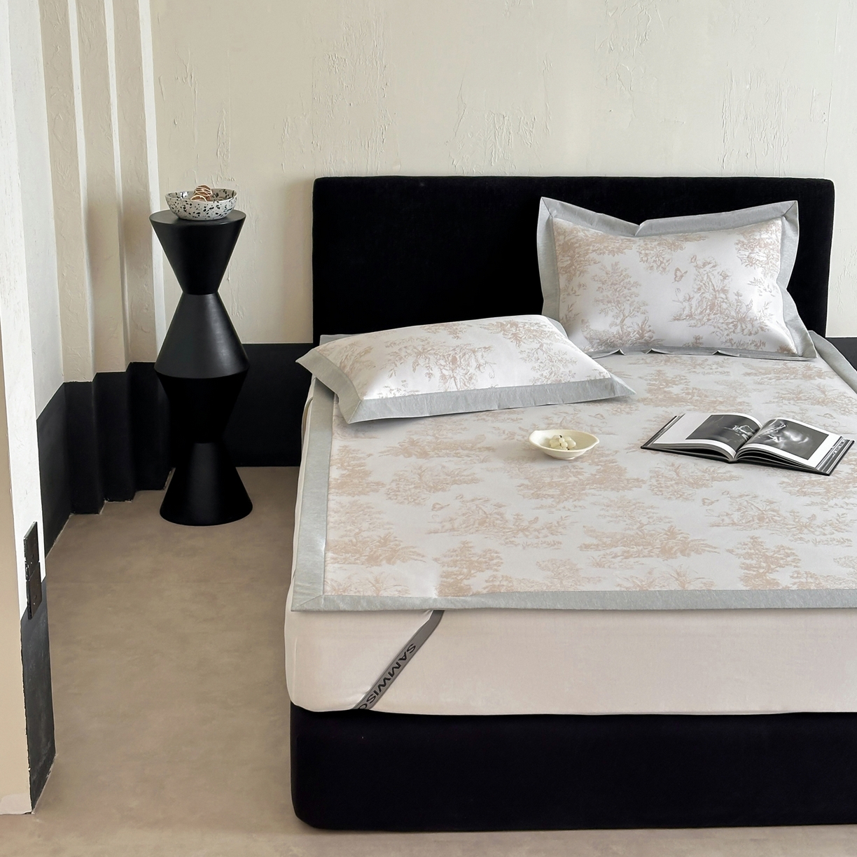 91家纺网 家纺一手货源 找家纺 三味舒屋 2026新款A类抗菌防螨凉感提花冰丝凉席 西雅图咖