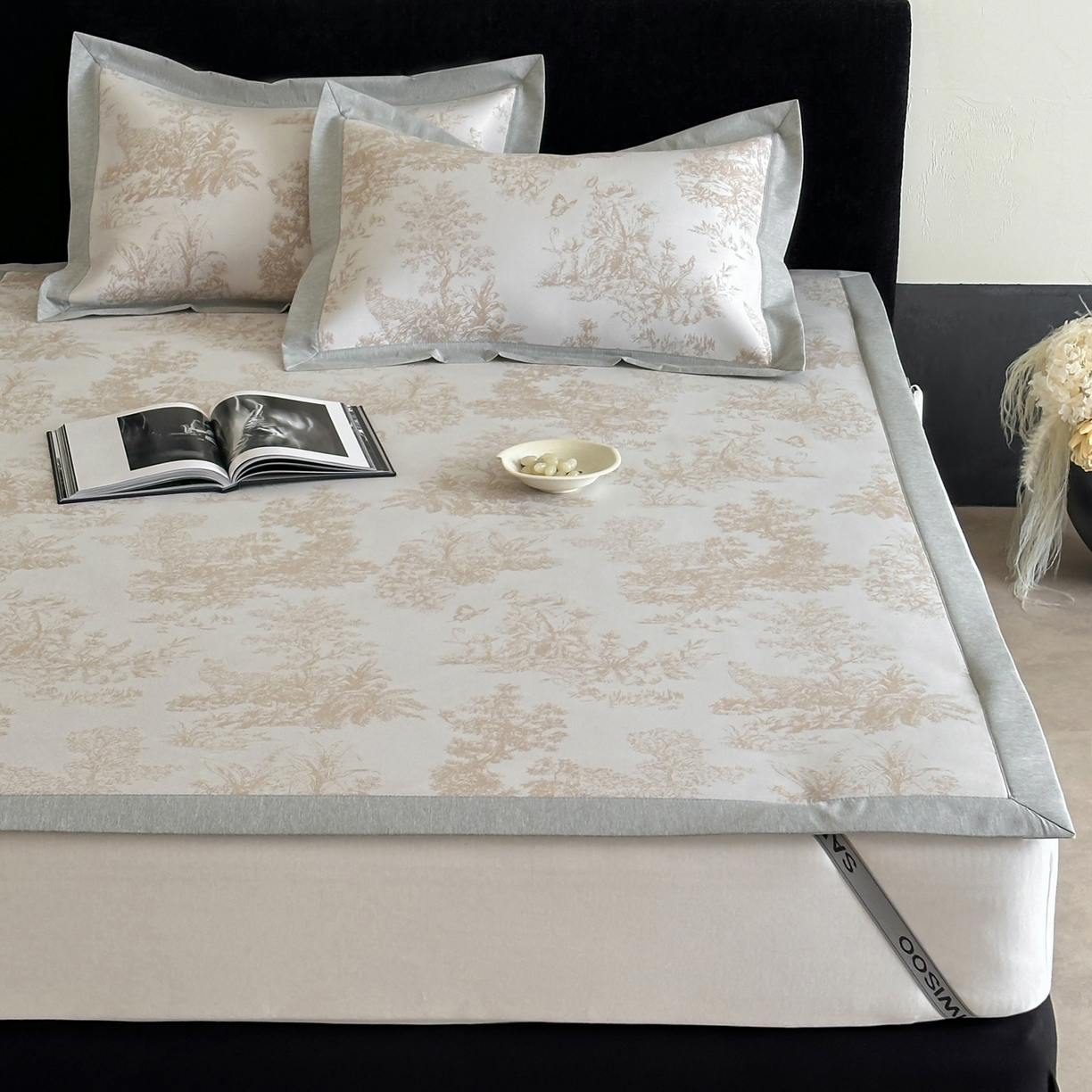 91家纺网 家纺一手货源 找家纺 三味舒屋 2026新款A类抗菌防螨凉感提花冰丝凉席 西雅图咖