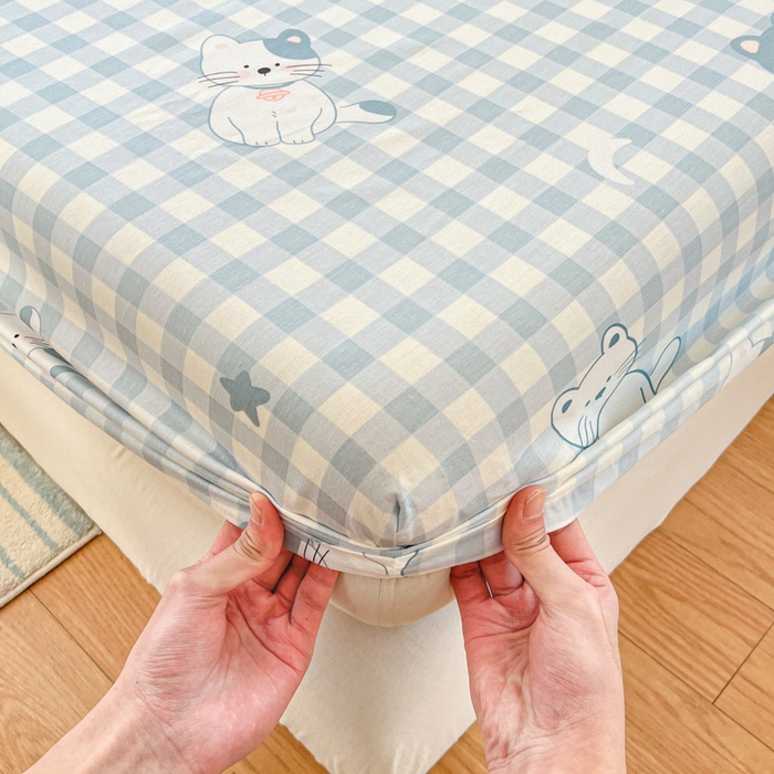 91家纺网 家纺一手货源 找家纺 好亿来家纺 2026新款全棉纯棉印花小清新床笠单件床笠单品单床笠 快乐猫咪