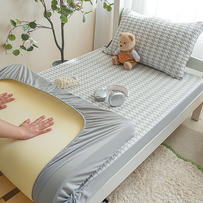 91家纺网 家纺一手货源 找家纺 馨乐家纺 2026新款A类三层纱夹棉床笠（特殊尺寸 量大可定制） 三层纱床笠-涵雁