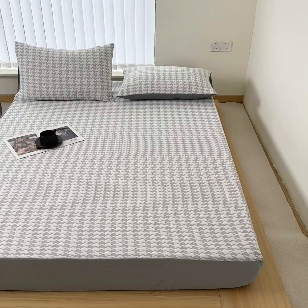 91家纺网 家纺一手货源 找家纺 馨乐家纺 2026新款A类三层纱夹棉床笠（特殊尺寸 量大可定制） 三层纱床笠-涵雁