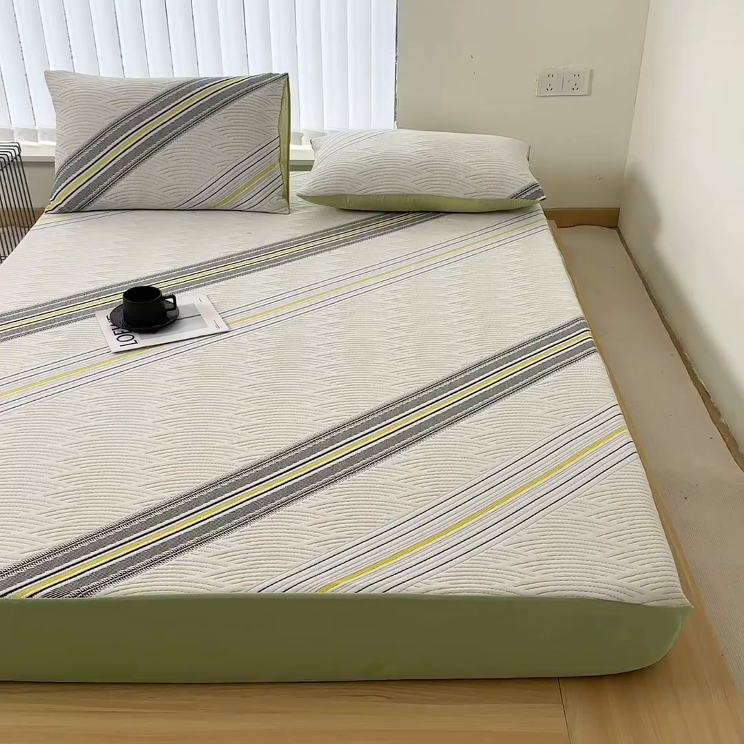 91家纺网 家纺一手货源 找家纺 馨乐家纺 2026新款A类三层纱夹棉床笠（特殊尺寸 量大可定制） 三层纱床笠-春竹