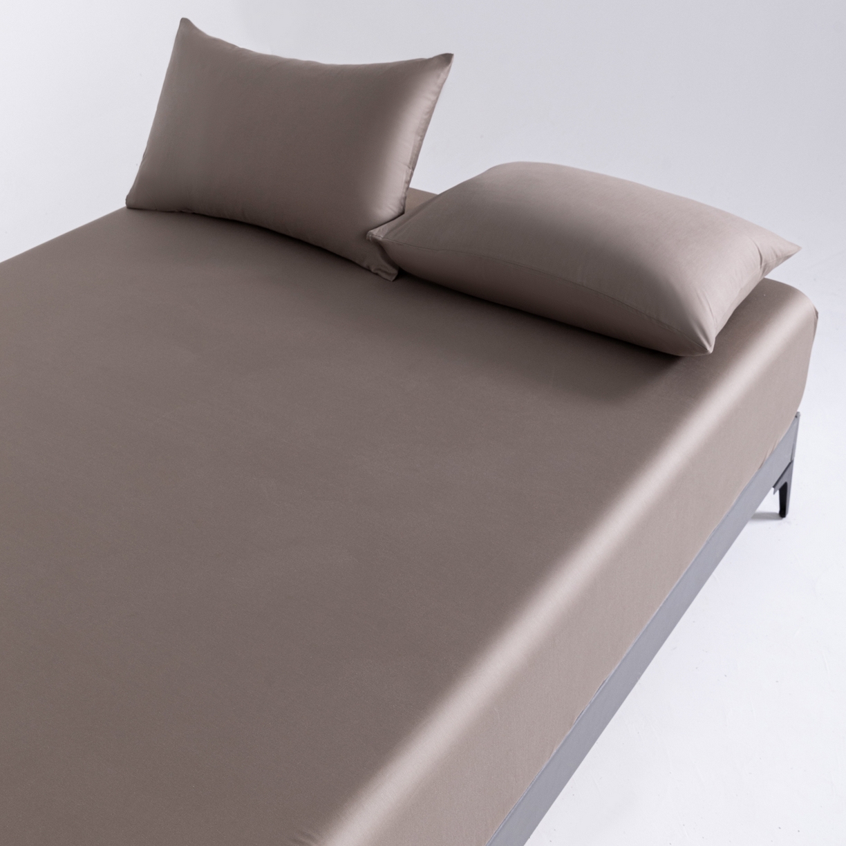 91家纺网 家纺一手货源 找家纺 梵心家纺 2026新款60s长绒棉全棉纯棉床笠单品床笠单件 烟栗棕