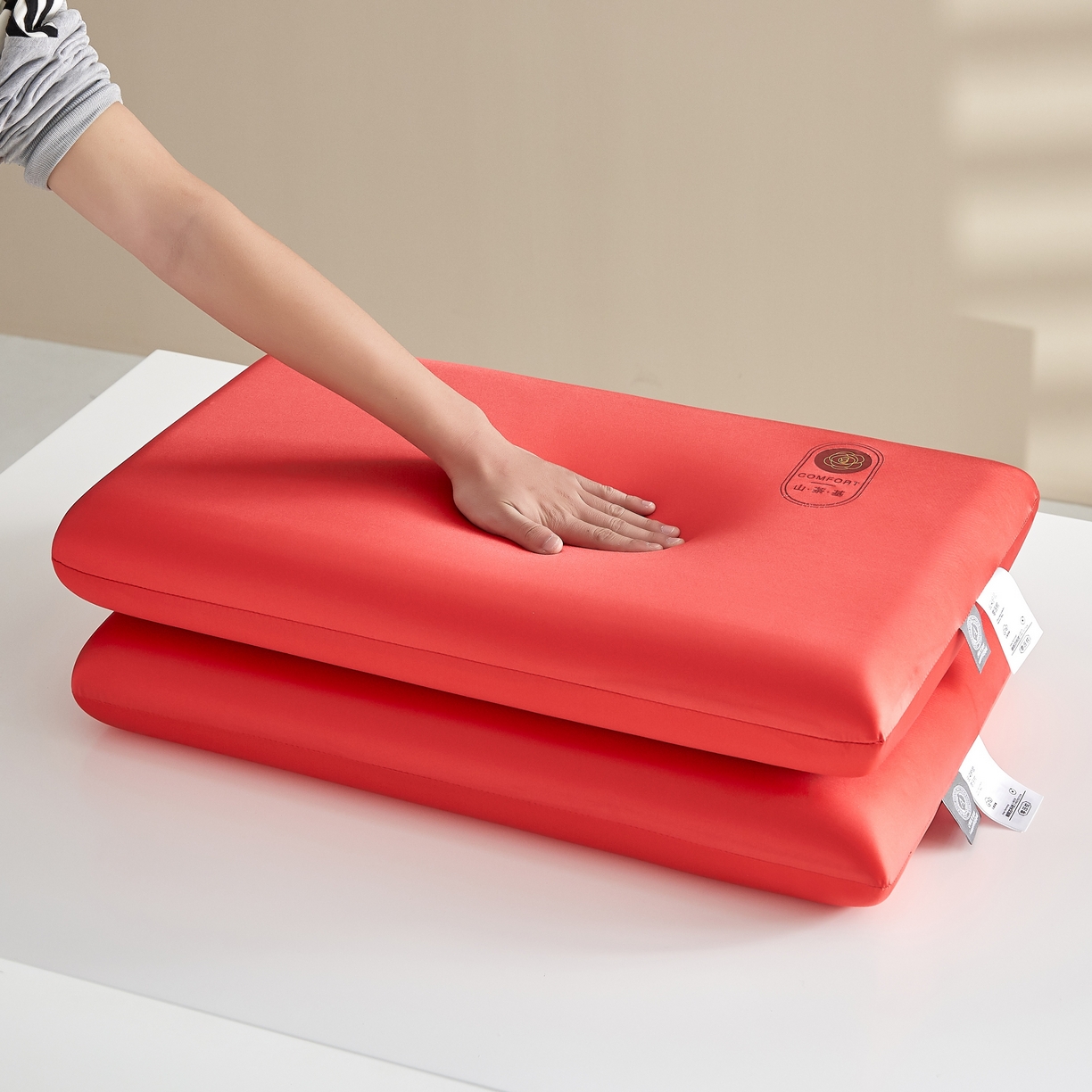 91家纺网 家纺一手货源 找家纺 （总）织布人 2026新款记忆枕夏季凉感A类云柔水光枕零压力慢回弹记忆枕头枕芯