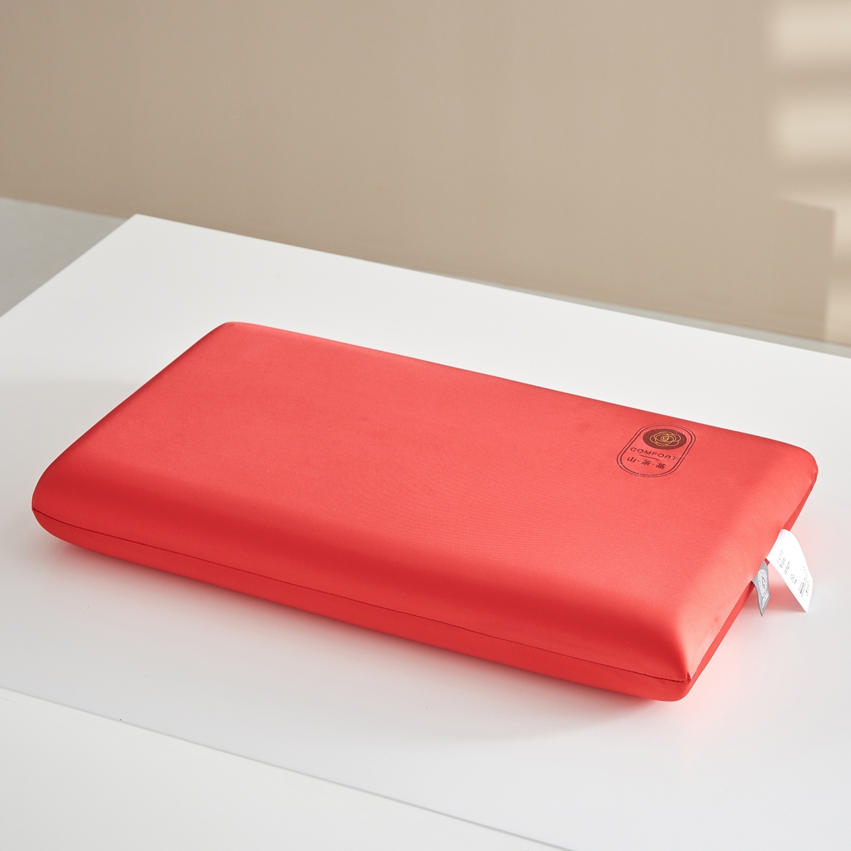 91家纺网 家纺一手货源 找家纺 织布人 2026新款记忆枕夏季凉感A类云柔水光枕零压力慢回弹记忆枕头枕芯 凉感丝A类云柔水光记忆枕-大红