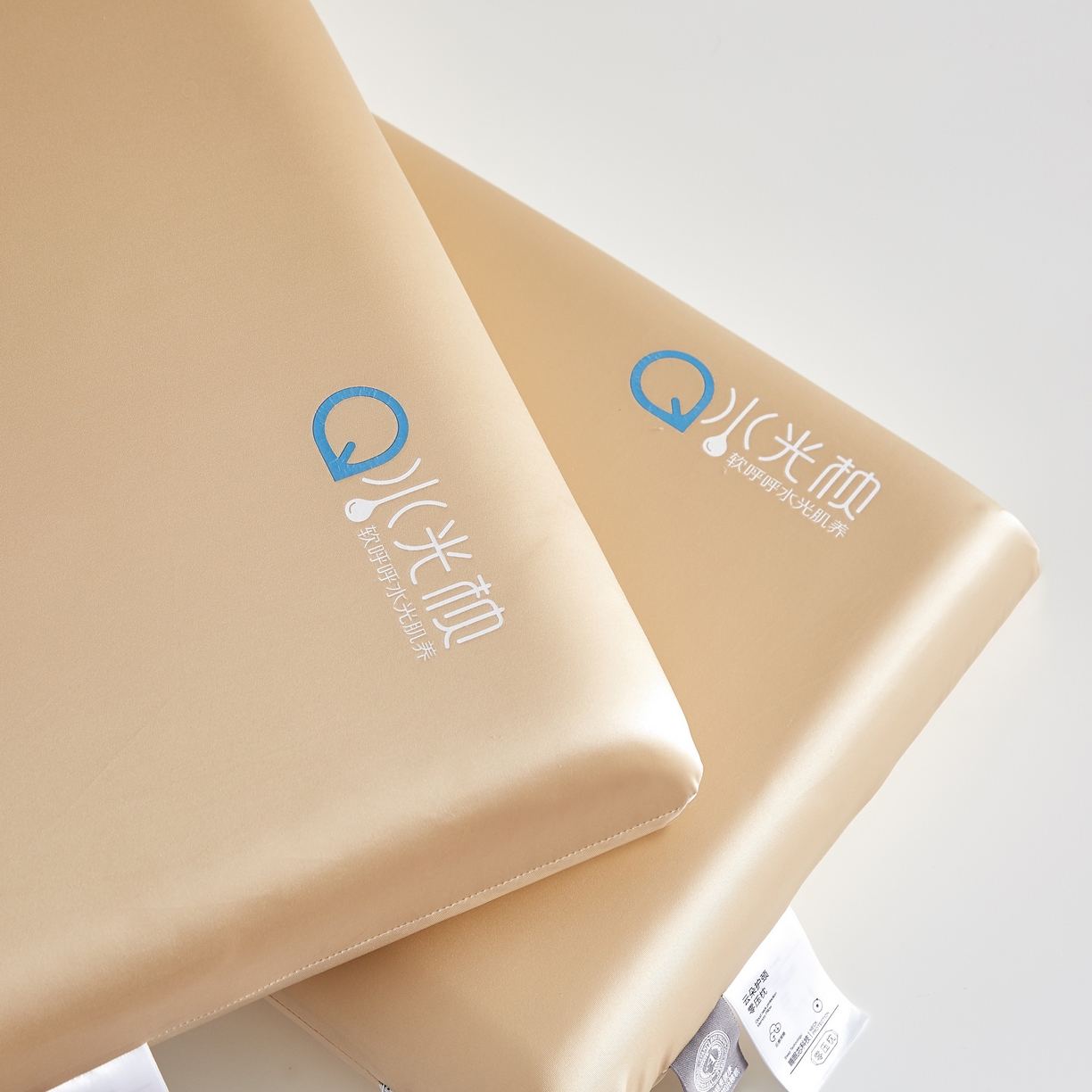 91家纺网 家纺一手货源 找家纺 织布人 2026新款记忆枕夏季凉感A类云柔水光枕零压力慢回弹记忆枕头枕芯 凉感丝A类云柔水光记忆枕-卡其