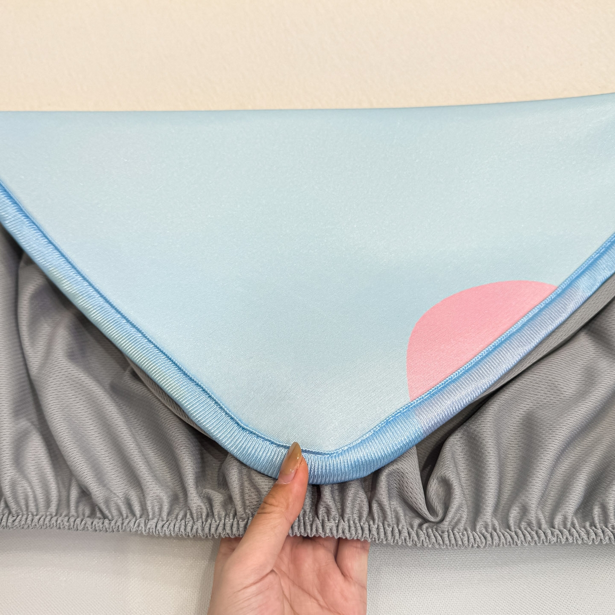 91家纺网 家纺一手货源 找家纺 （总）博雅 2026蜡笔小新正版授权小冰皮大版印花凉席床笠款